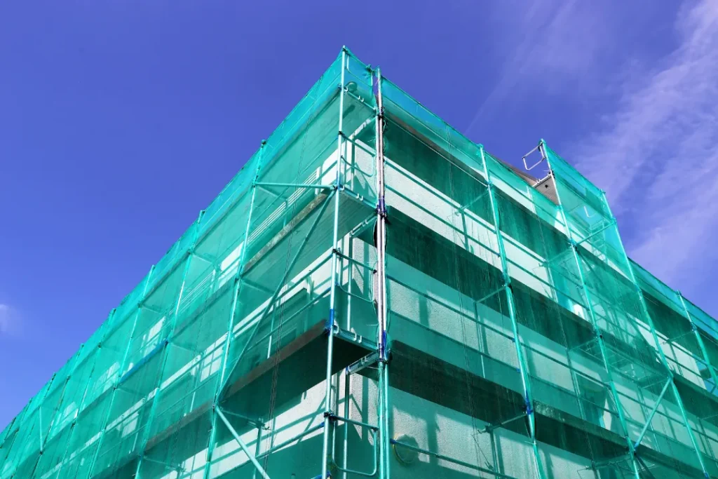 Keeping Workers Cool: The Role of scaffold shade cloth