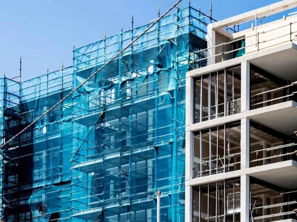 Keeping Workers Cool: The Role of scaffold shade cloth